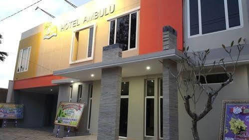 Ambulu Hotel Lojejer Εξωτερικό φωτογραφία